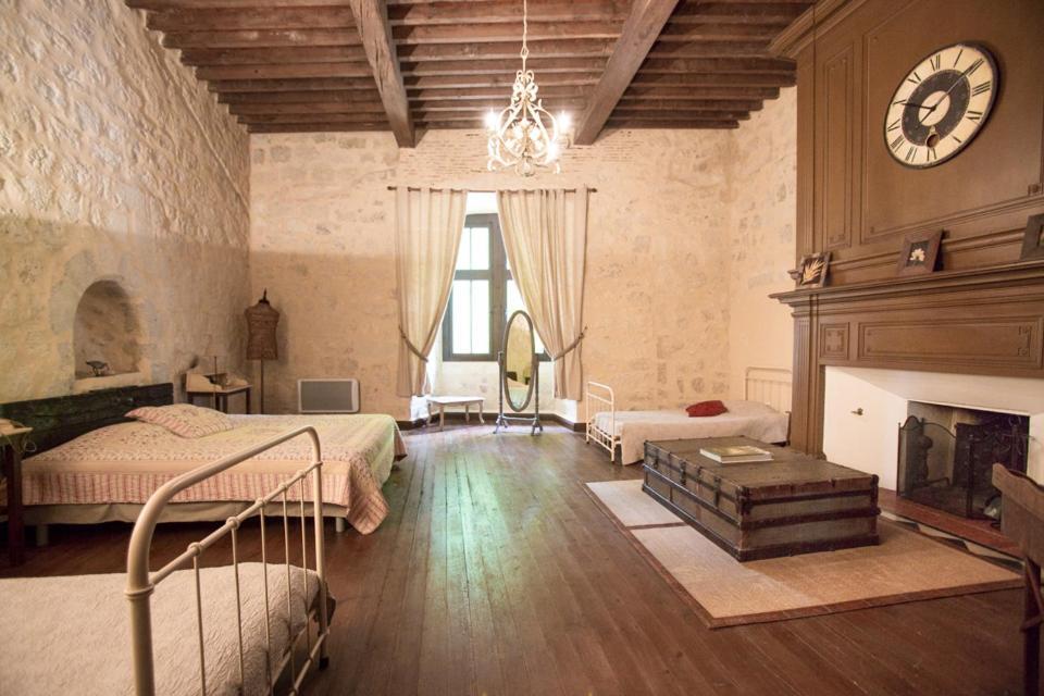 Château de Plèneselve Bon-Encontre Esterno foto